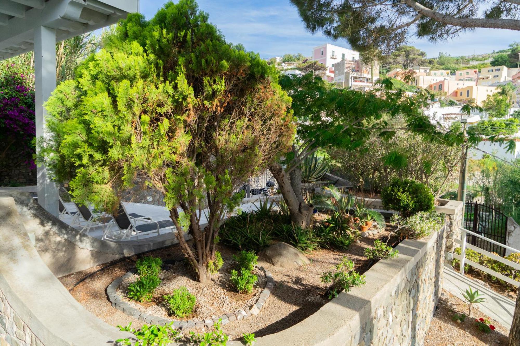 Villa Acacia Ponza Exterior photo